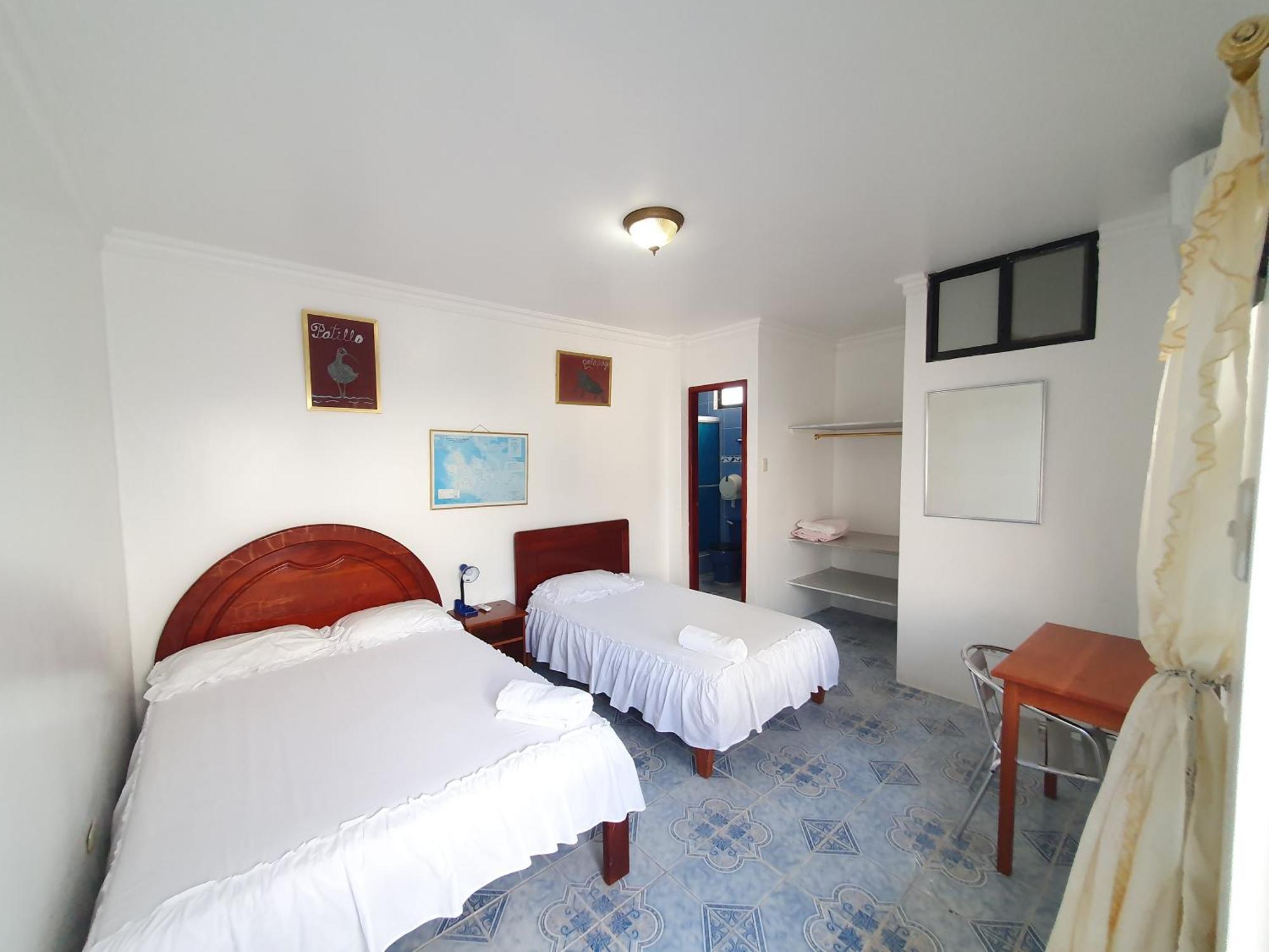 Hostal Insular Puerto Villamil Esterno foto