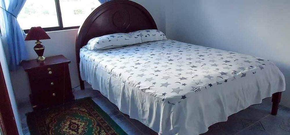 Hostal Insular Puerto Villamil Esterno foto