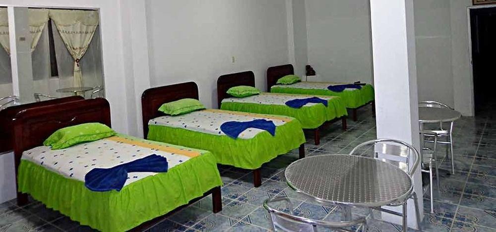 Hostal Insular Puerto Villamil Esterno foto