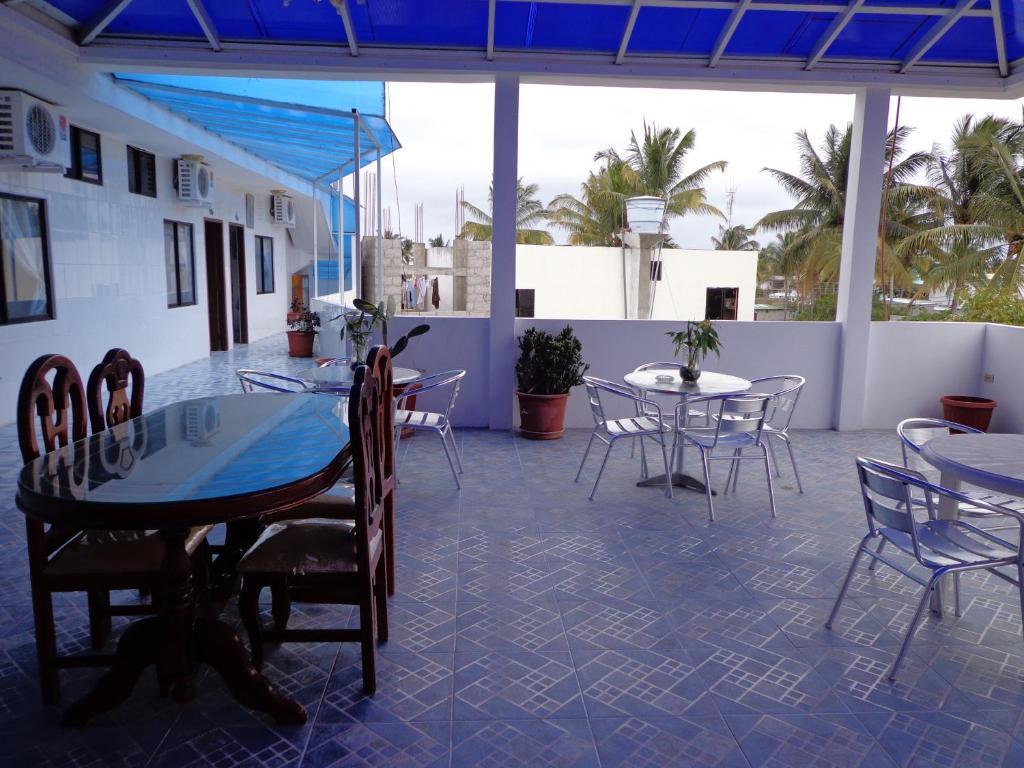 Hostal Insular Puerto Villamil Esterno foto