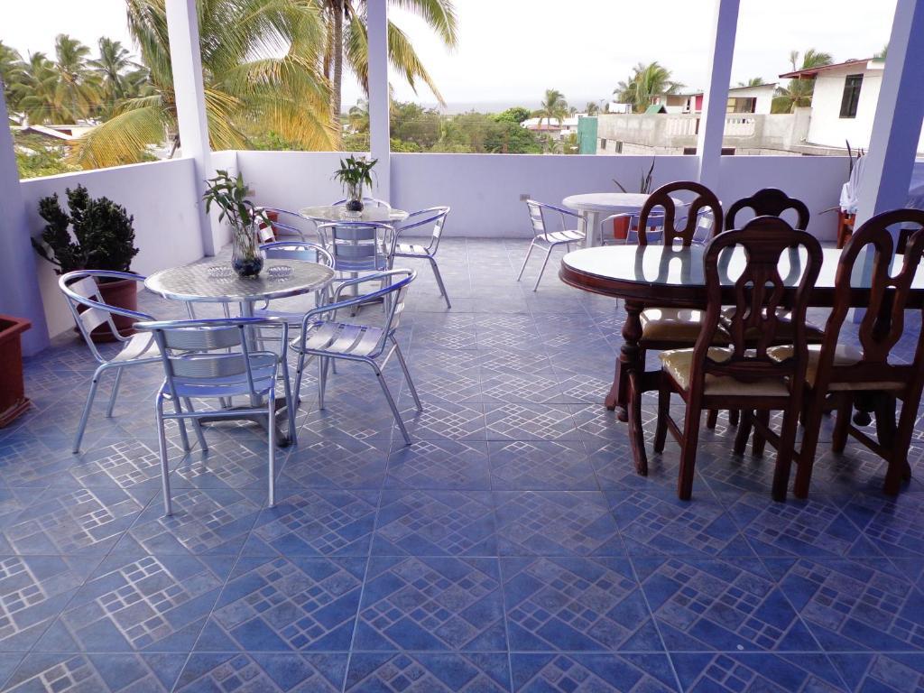 Hostal Insular Puerto Villamil Esterno foto